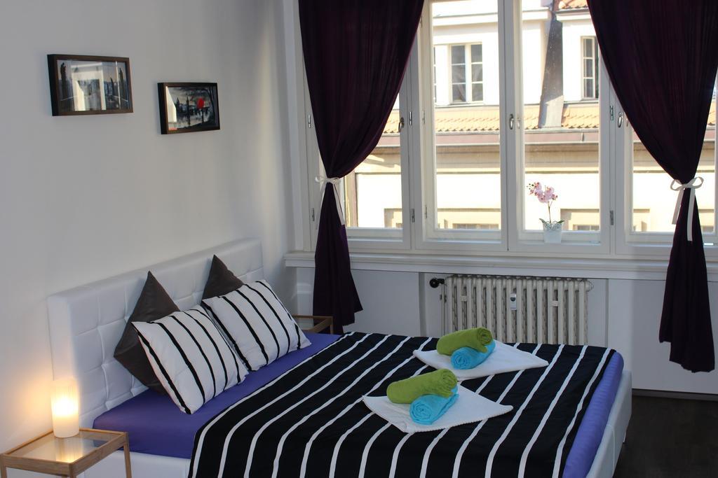 Go Native Prague Apartment Ngoại thất bức ảnh