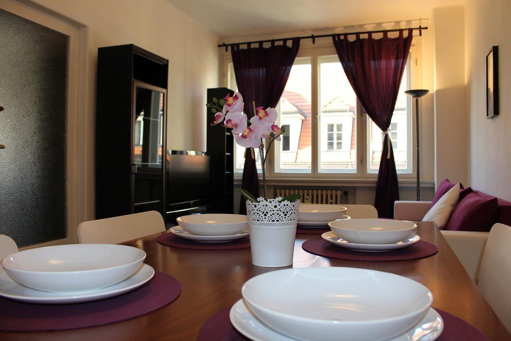 Go Native Prague Apartment Ngoại thất bức ảnh