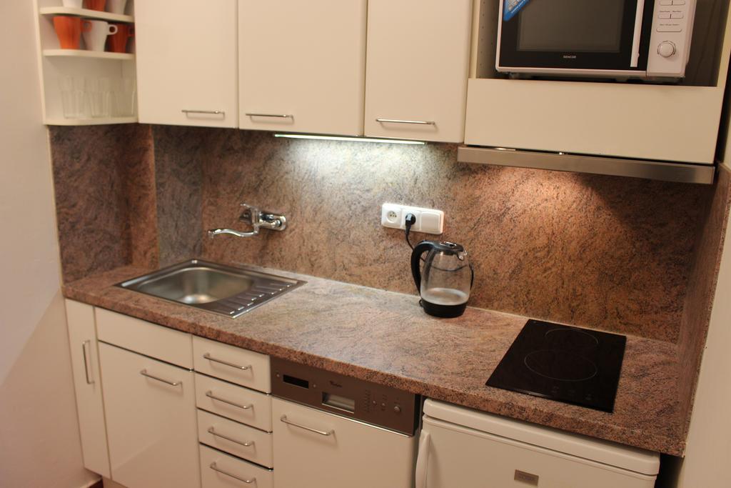 Go Native Prague Apartment Ngoại thất bức ảnh